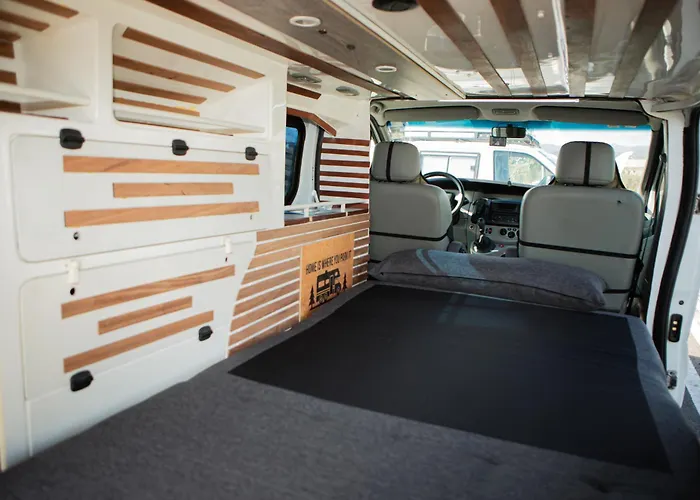 Rent Traffic 营地 Rinas